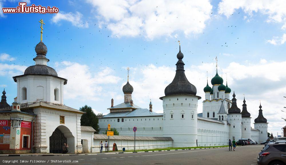 Immagine La cattedrale di Uspensky e il Cremlino di Rostov-on-Don, Russia - © Iakov Filimonov / Shutterstock.com