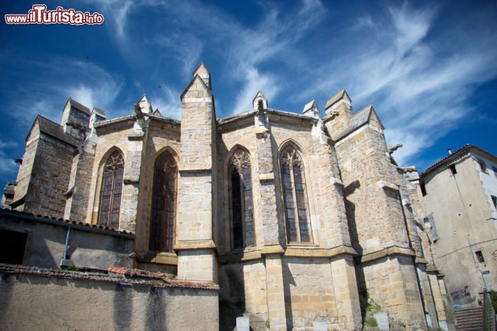 Immagine La Cattedrale gotica di Limoux in Francia - © tomtsya / Shutterstock.com
