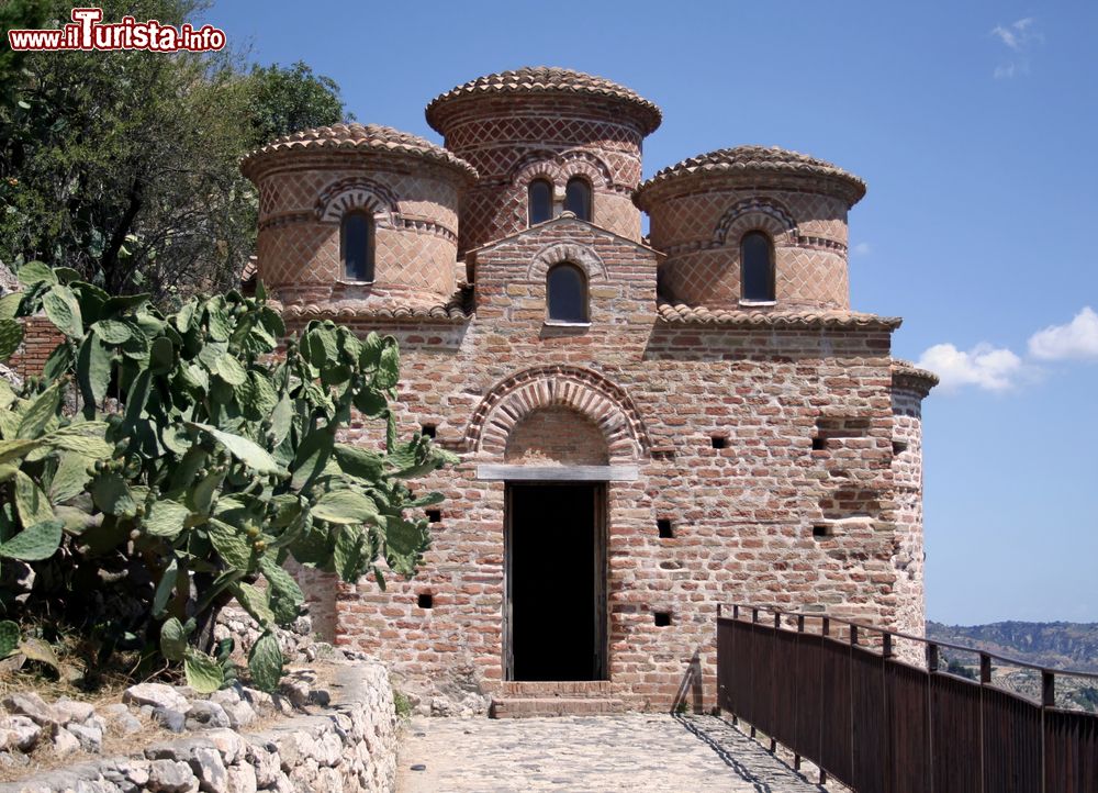 Immagine La Cattolica di Stilo: la famosa chiesa bizantina della Calabria