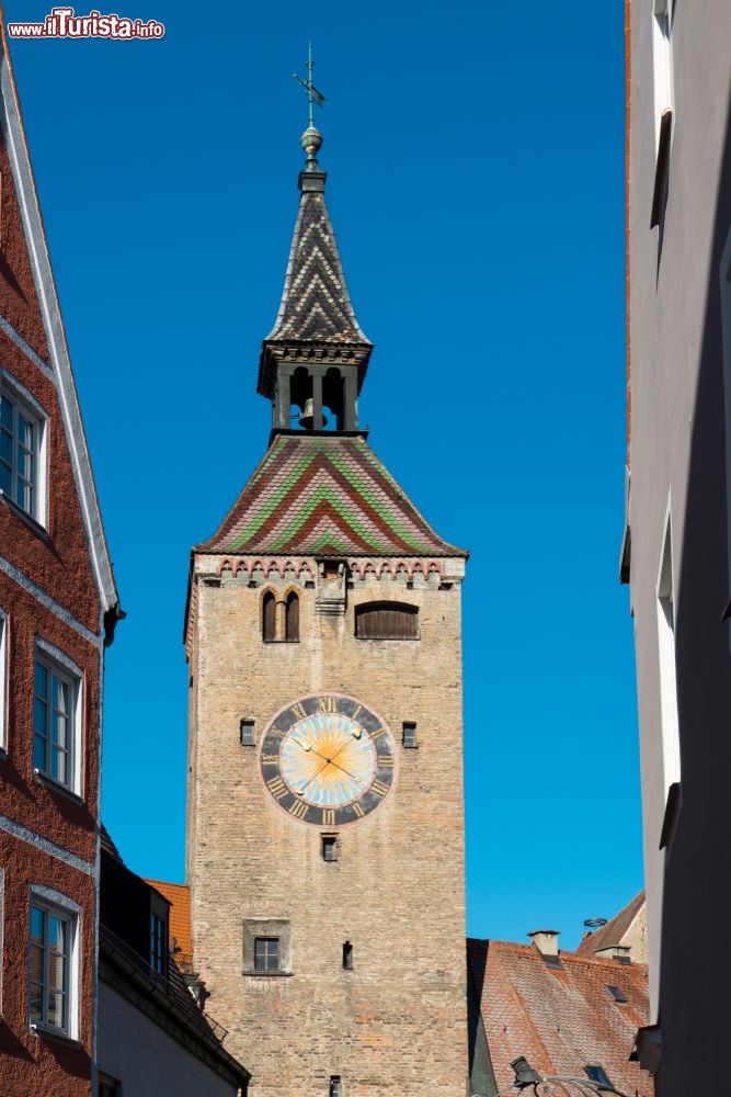 Immagine La celebre torre Smazturm a Landsberg am Lech, Germania. Questo villaggio si trova lungo la Romantische Strasse.