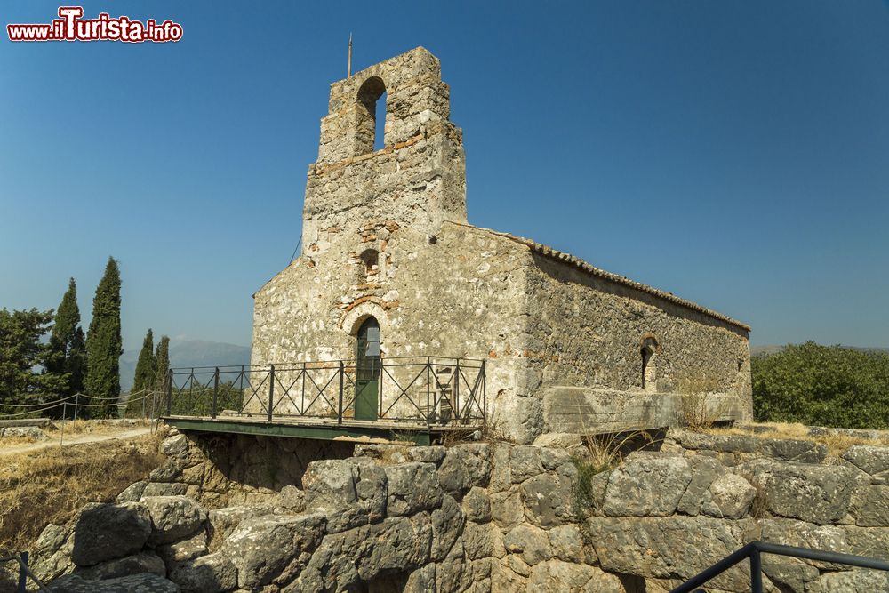 Immagine La chiesa di Saint Ioannis a Preveza, Grecia. Questo antico luogo di culto sorge nei pressi di un'area archeologica della città greca.