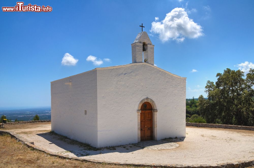 La chiesa di San Michele in Frangesto a Monopoli Foto Monopoli