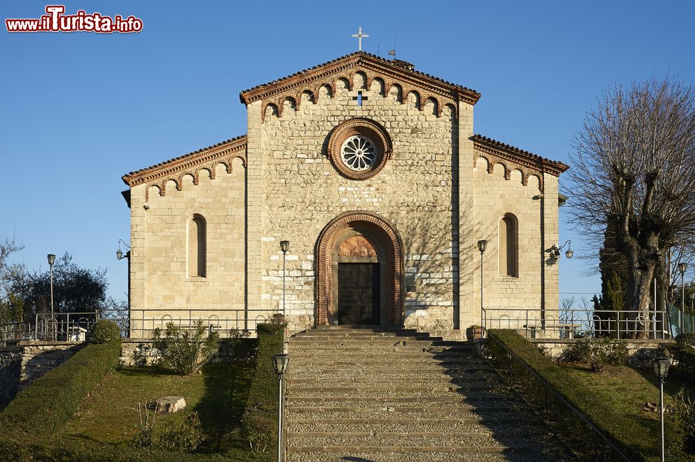 Immagine La Chiesa di Santo Stefano a Rovato in Lombardia