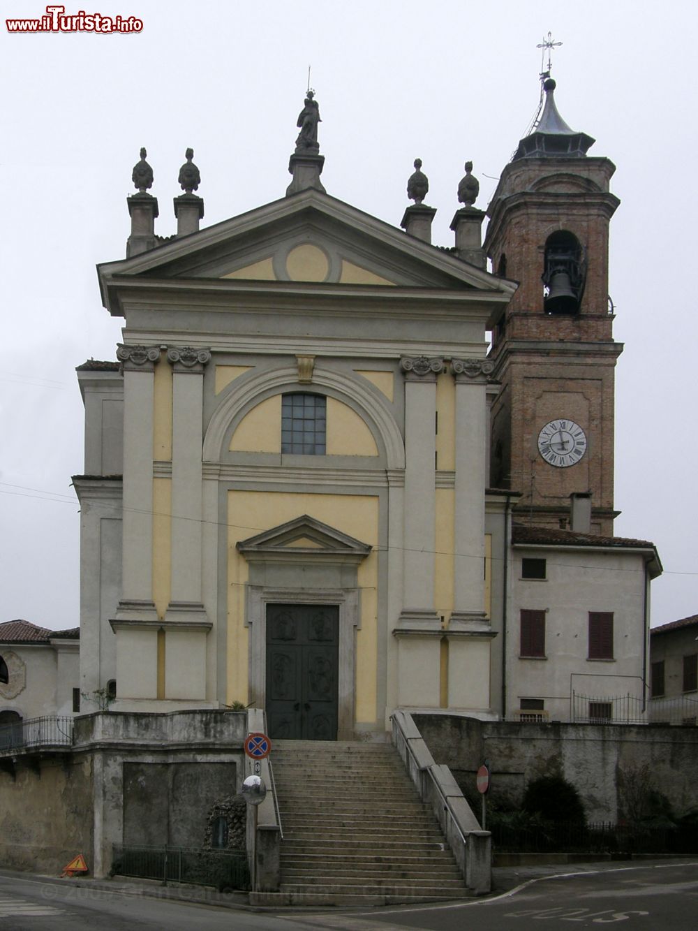 Immagine La Chiesa Parrocchiale di Casirate d'Adda in Lombardia - © Magica, CC BY 3.0, Wikipedia