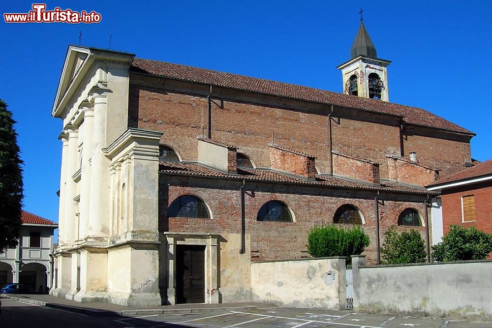 Immagine La Chiesa Parrocchiale di Parona in Lombardia  - © Alessandro Vecchi - CC BY-SA 3.0, Wikipedia