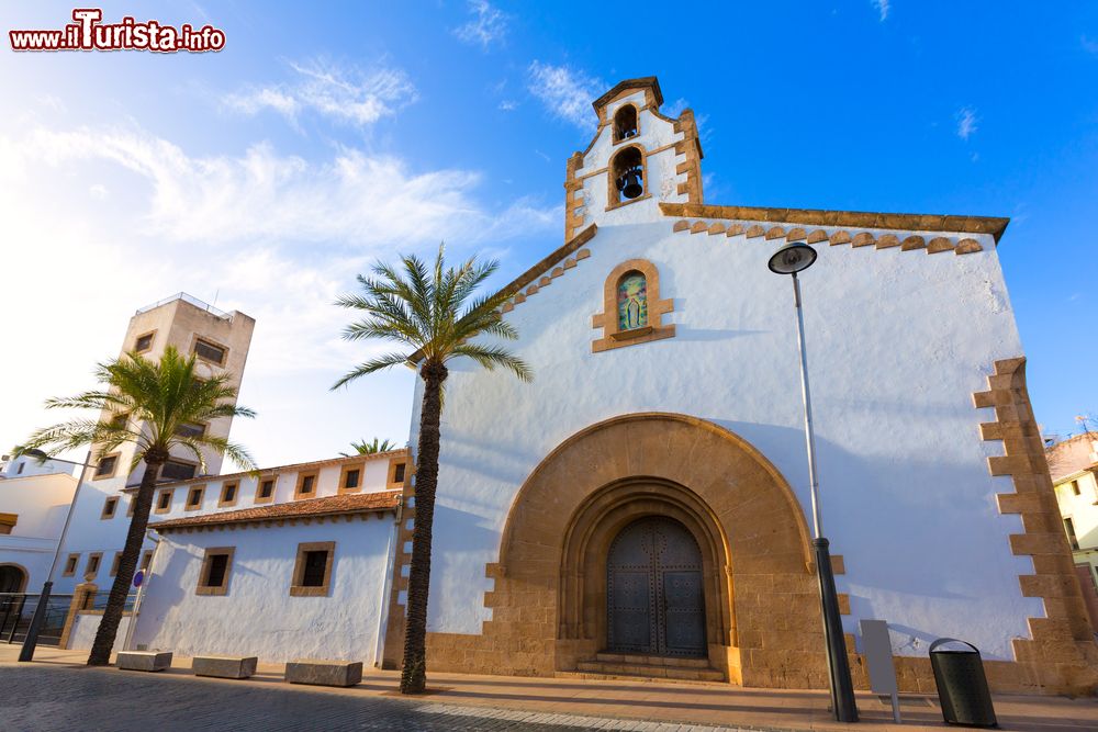 Immagine La chiesetta Placeta del Convent nella città di Javea, Spagna.