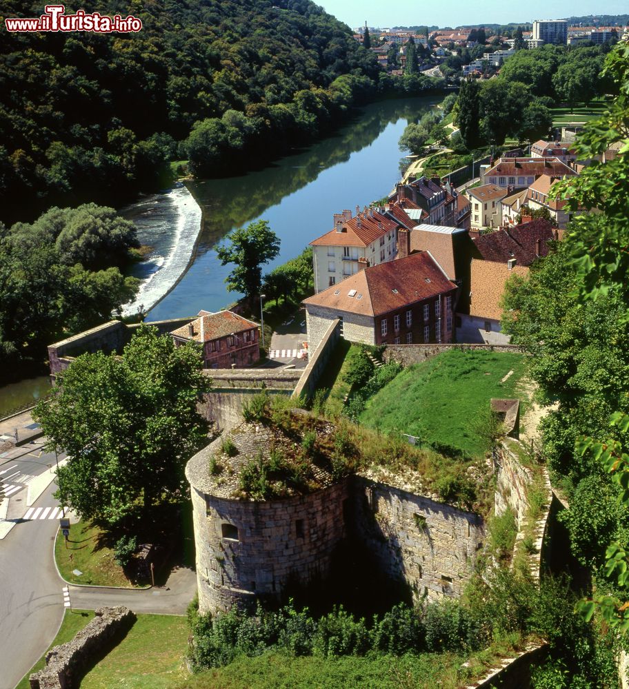 Immagine La cittadella di Besancon fotografata dall'alto, Franca Contea (Francia).