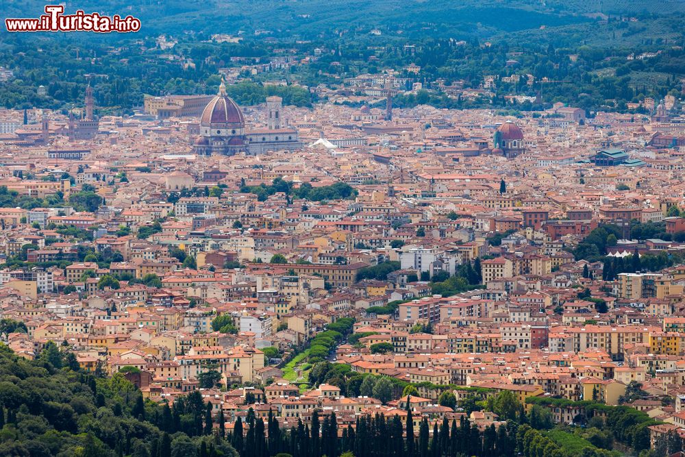 Immagine La cupola di Firenze fotografata dalle alture di Fiesole, Toscana.