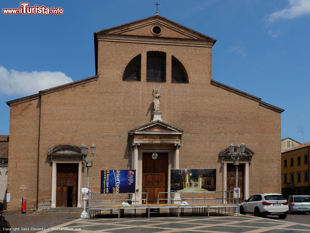 Immagine La facciata della Cattedrale di Adria, cittadina del Polesine in Veneto. - © Gaia Conventi / Shutterstock.com