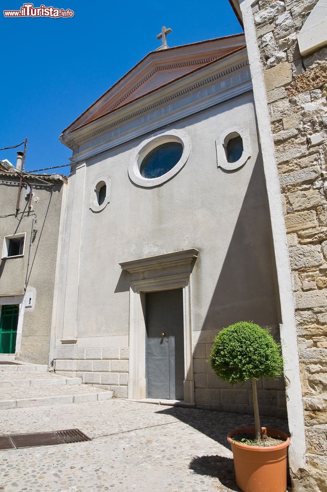 Immagine La facciata della chiesa del Carmine a Sant'Agata di Puglia, Italia. Risale al 1750 questa chiesa cittadina.