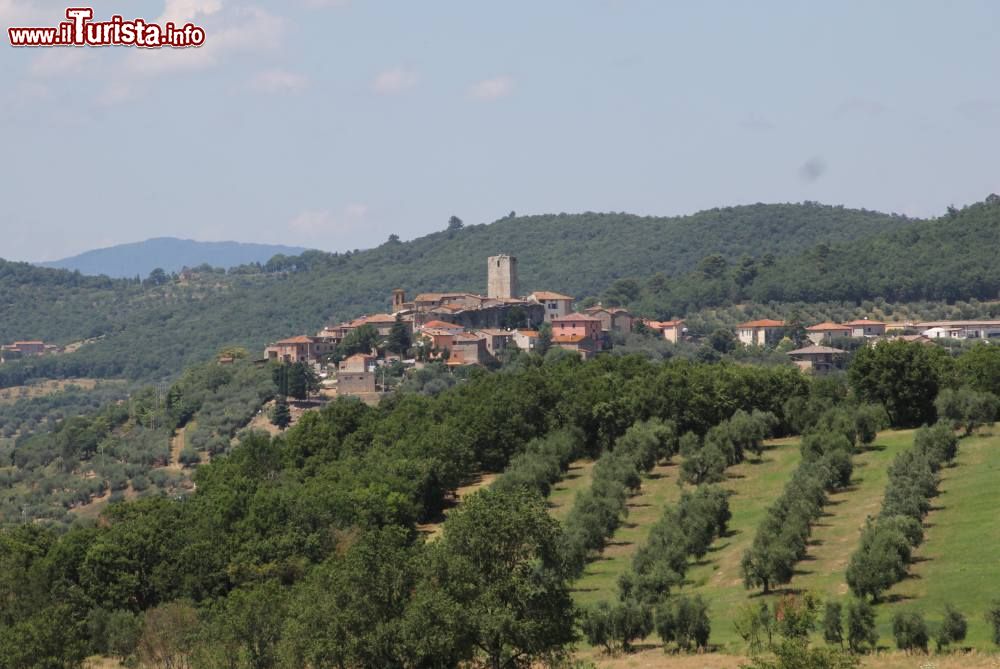 Immagine La frazione di San Savino, comune di Magione, Umbria - © Gianni Careddu - CC BY-SA 4.0, Wikipedia