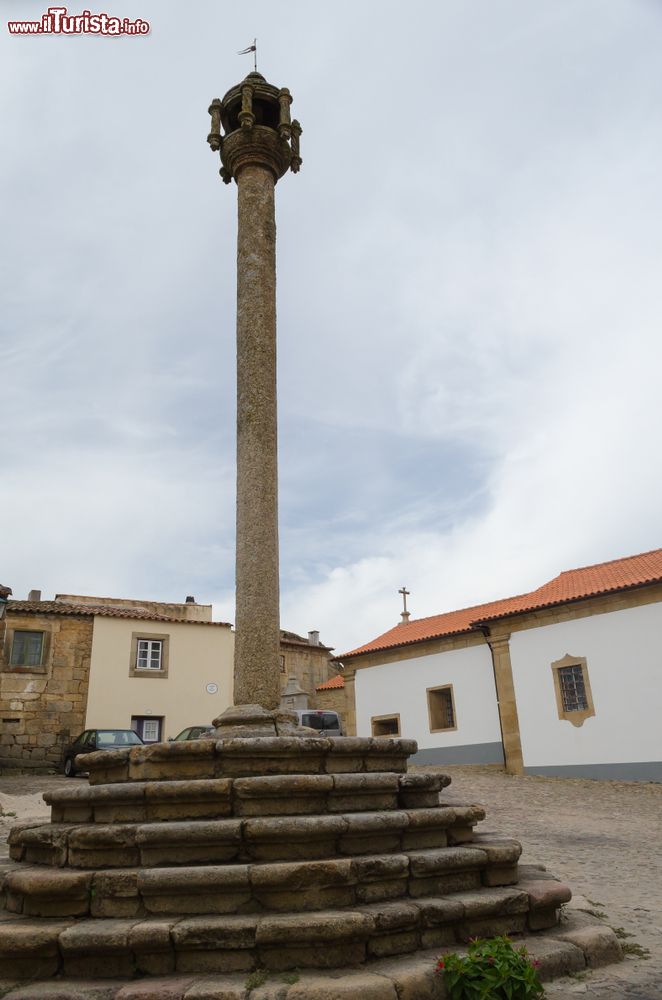 Immagine La gogna a Castelo Mendo, Portogallo. Recentemente questo borgo è stato recuperato tornando così alle sue caratteristiche originarie.