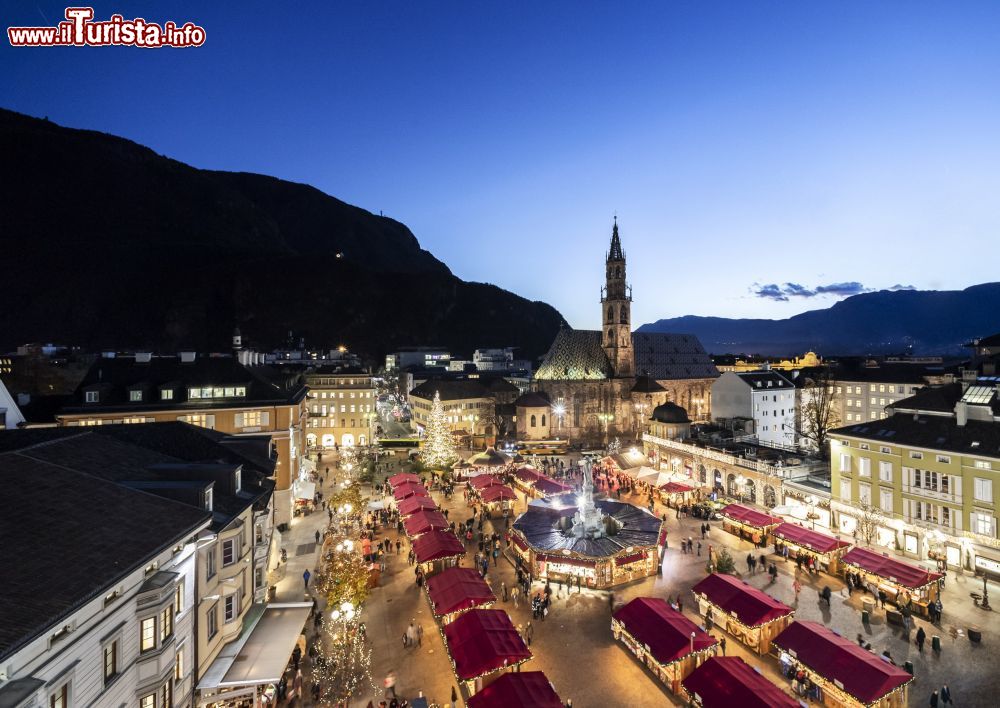 Immagine La magia del Mercatino Natalizio di Bolzano, il capoluogo del Sudtirolo - © Alex Filz / www.suedtirol.info