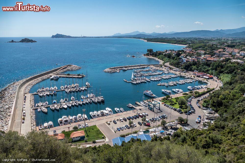 Immagine La marina di Santa Maria Navarrese in Sardegna - © AlePana / Shutterstock.com