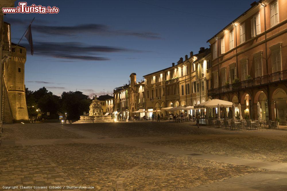 Immagine La piazza principale di Cesena in Emilia-Romagna, davanti al castello - © Claudio Giovanni Colombo / Shutterstock.com