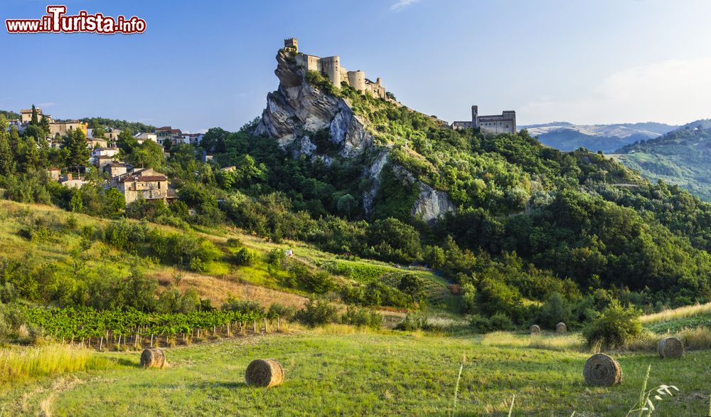 Le foto di cosa vedere e visitare a Roccascalegna