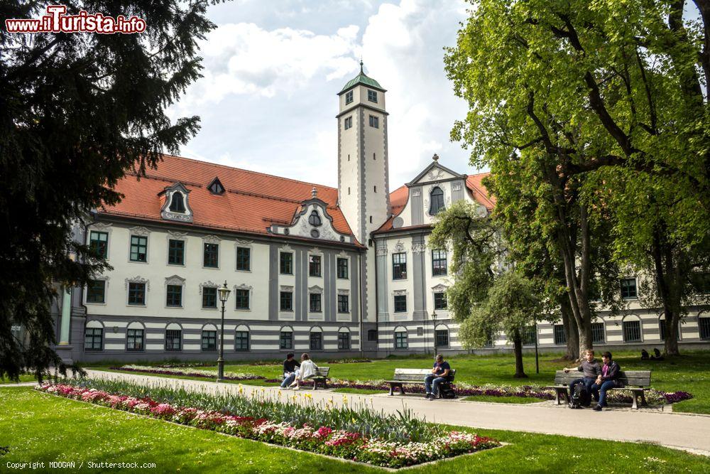 Immagine La Residenza del Vescovo-Principe di Augusta, Germania, con i suoi giardini - © MDOGAN / Shutterstock.com