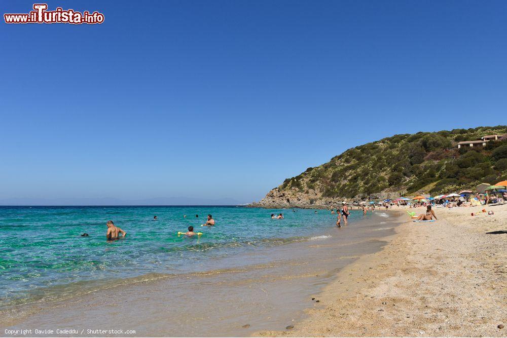 Immagine La spiaggia di Kal'e Moru a Geremeas in Sardegna - © Davide Cadeddu / Shutterstock.com