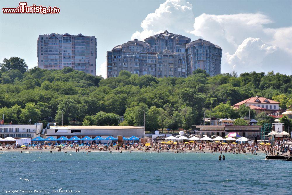 Immagine La spiaggia di Lanzheron beach si trova a Odessa, Mar Nero (Ucraina) - © Yannick Morelli / Shutterstock.com