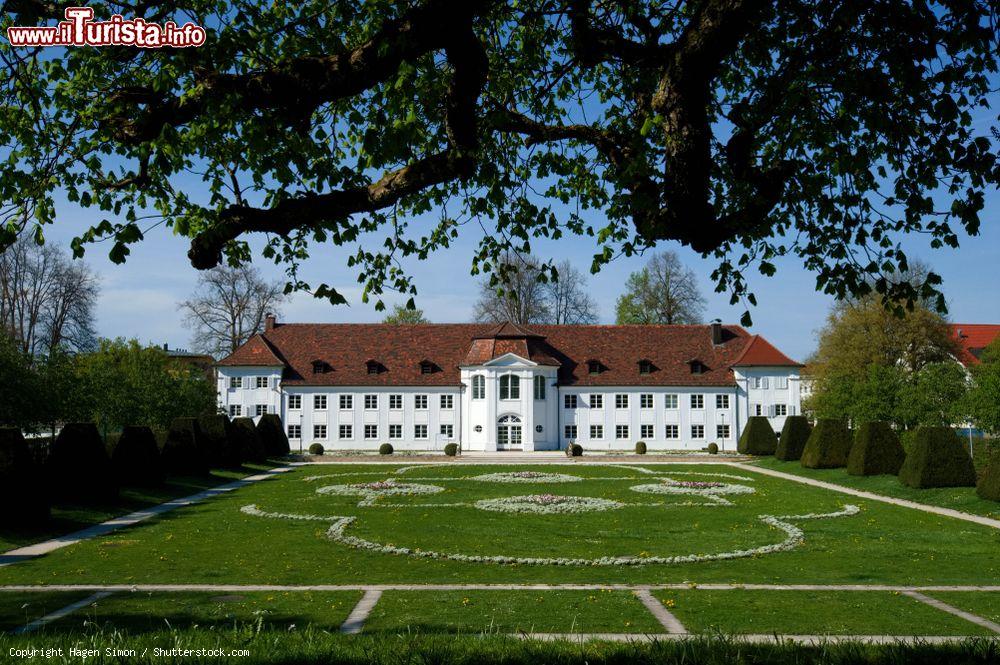 Immagine La storica Orangerie nel centro di Kempten, Germania: è una delle principali attrazioni cittadine - © Hagen Simon / Shutterstock.com