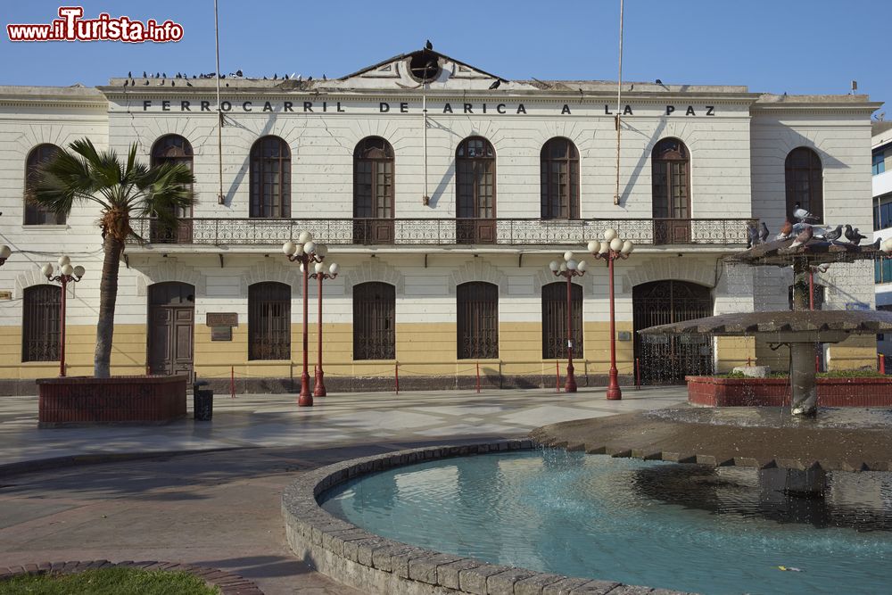 Immagine La storica stazione ferroviaria di Arica, nord del Cile.