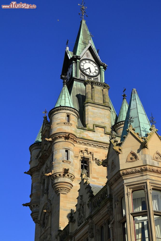 Immagine La torre dell'orologio nel Municipio di Dunfermline, Scozia, UK.