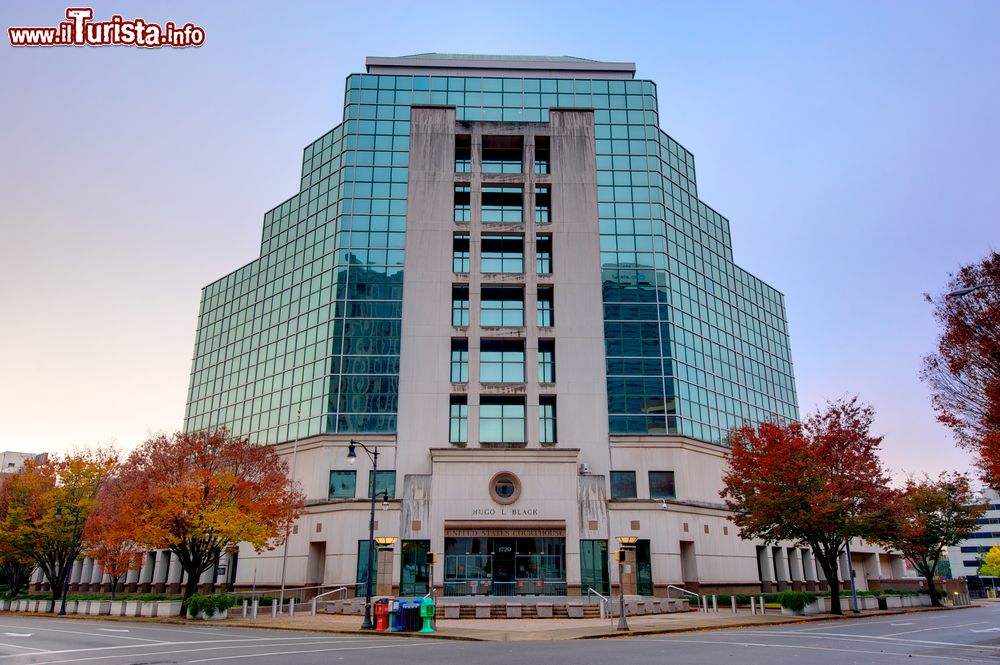 Immagine La United States Courthouse di Birmingham, Alabama, USA.