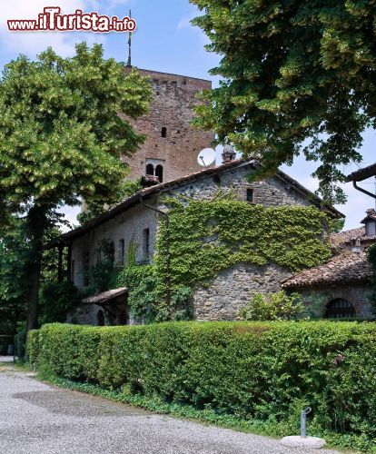 Immagine La visita al Castello di Rivalta uno dei manieri di Gazzola, provincia di Piacenza - © Mi.Ti. / Shutterstock.com