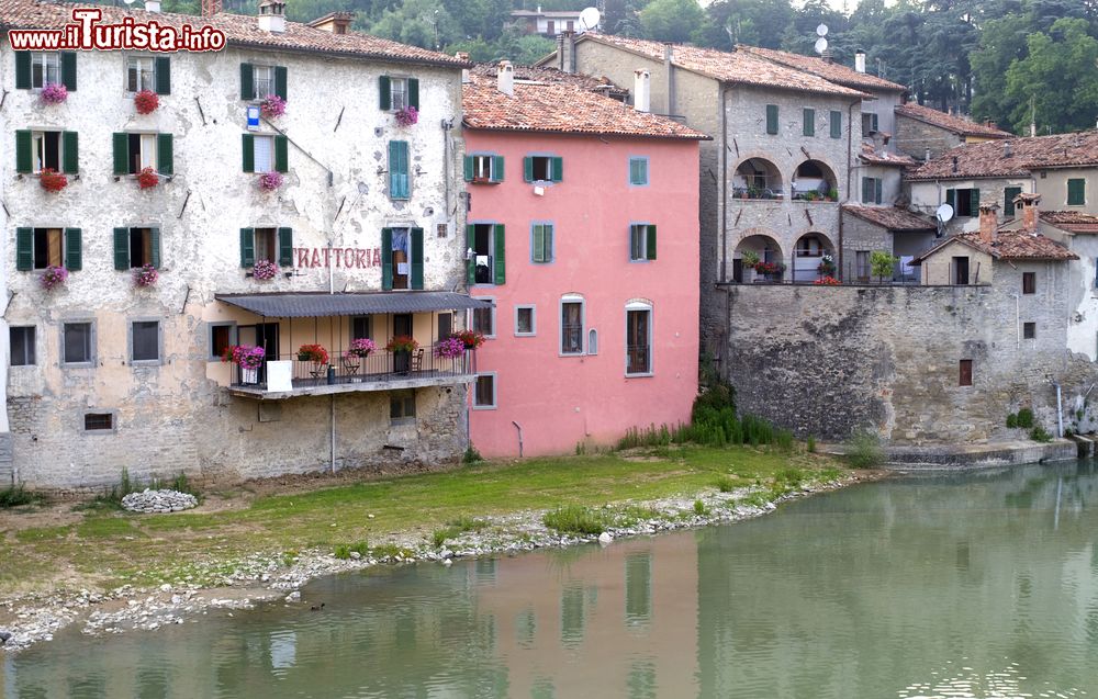 Immagine Le antiche case di Santa Sofia in Romagna