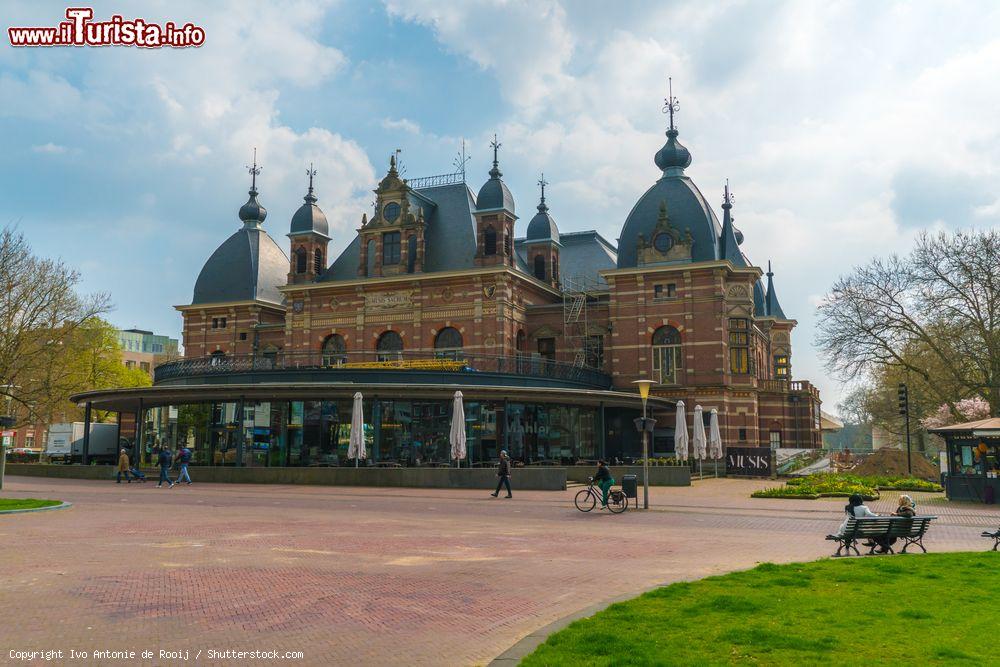 Immagine L'elegante sala da concerti Musis Sacrum di Arnhem, Olanda - © Ivo Antonie de Rooij / Shutterstock.com