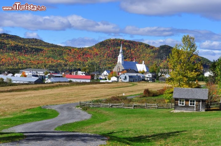 Immagine La cittadina di Les Eboulements: si trova nella regione dello Charlevoix, nel Québec meridionale, a circa 100 km nord-est della capitale Ville de Quebec - ©Tourisme Charlevoix, Annie Bolduc