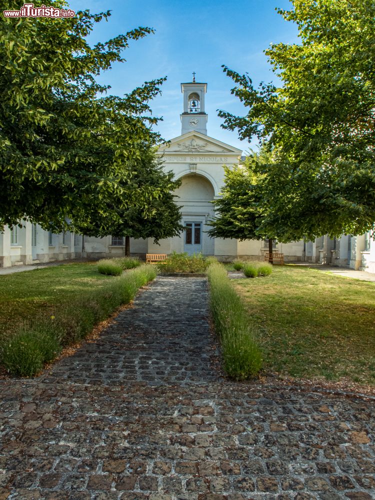 Immagine L'Hotel Dieu Saint Nicolas a Troyes, Francia: monumento storico nazionale dal 1996, questo edificio in stile neo-classico è stato costruito a partire dal 1836.