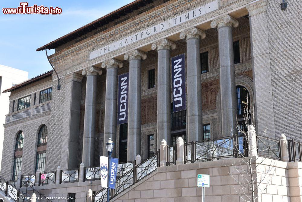 Immagine Lo UConn Hartford Campus all'Università del Connecticut, USA - © singh_lens / Shutterstock.com