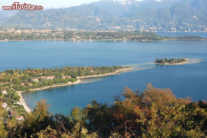 Immagine Manerba: la costa del Lago di Garda in Lombardia