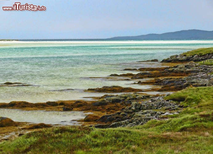 Immagine Il mare limpido delle isole Orcadi (Orkney Islands) il celebre arcipelago della Scozia - © Christy Nicholas / Shutterstock.com