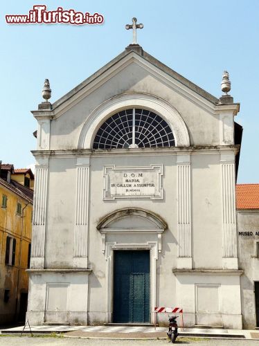 Immagine Masone, ex chiesa parrocchiale di Nostra Signora Assunta - © Davide Papalini - CC BY-SA 3.0 - Wikipedia