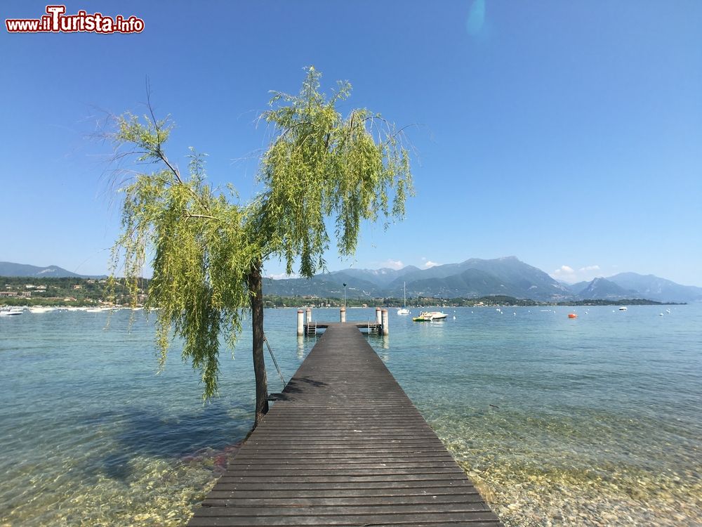 Immagine Molo per le barche sul Lago di Garda a Manerba, Lombardia