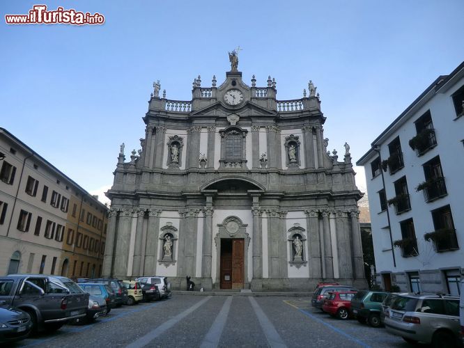 Immagine La chiesa di San Giovanni Battista a Morbegno - © BARA1994 - CC BY-SA 3.0 - Wikipedia