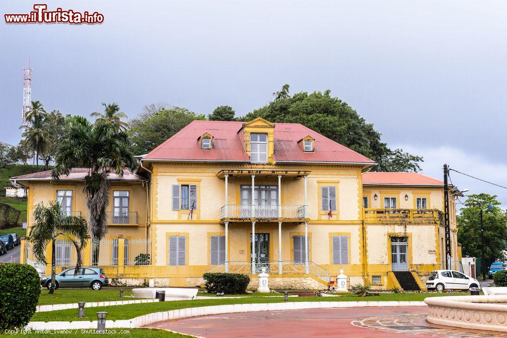 Immagine Il Museo Dipartimentale Francofono a Cayenne, Guyana Francese. Al suo interno ospita sale museali e la biblioteca cittadina - © Anton_Ivanov / Shutterstock.com