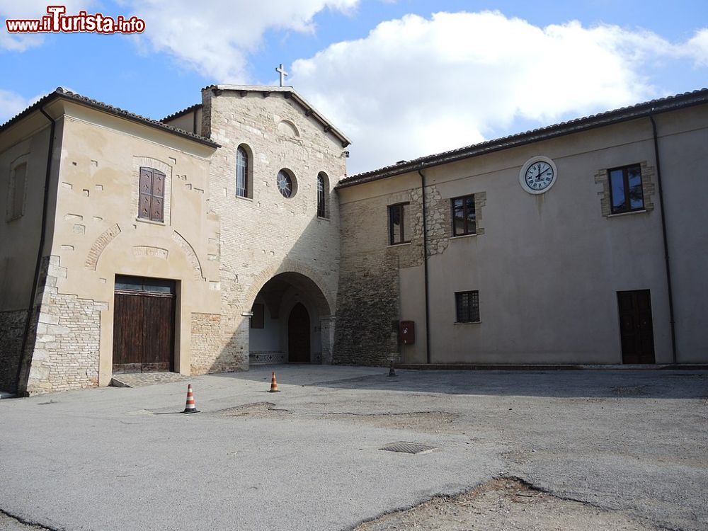 Immagine Orsogna, Abruzzo: il Convento della Santissima Annunziata - © Pietro, CC BY-SA 4.0, Wikipedia