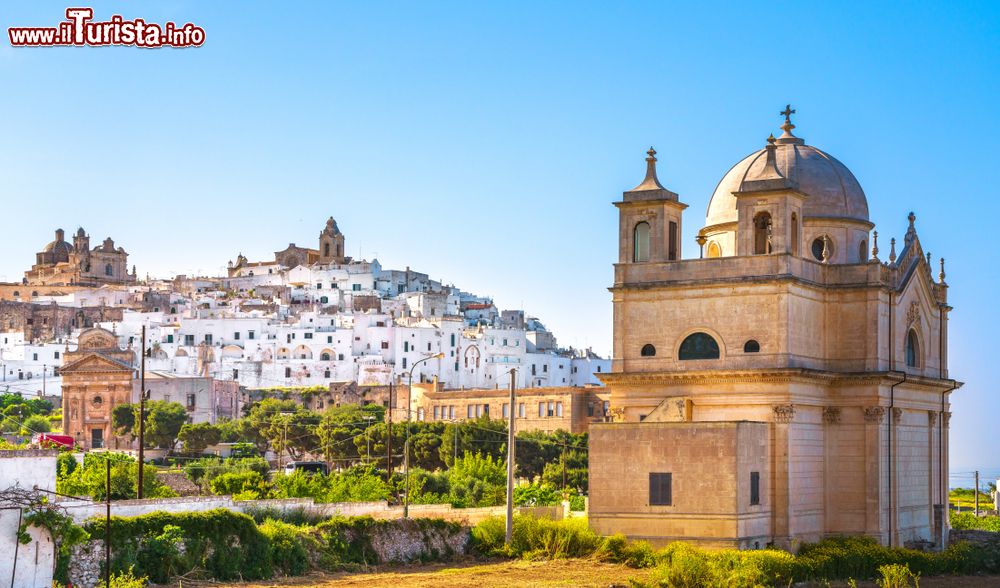 Immagine Ostuni e la chiesa della Madonna della Grata, Puglia.