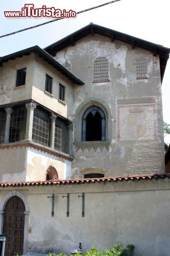 Immagine Palazzo Branda, un monumento storico del 16° secolo a Castiglione Olona in Lombardia  - © Luca Grandinetti / Shutterstock.com