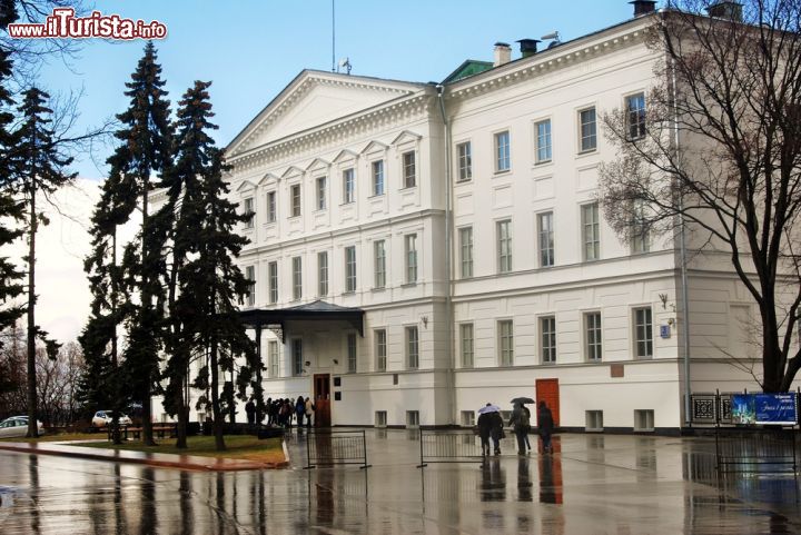 Immagine La Casa Museo del Governatore all'interno del complesso del Cremlino a Nizhny Novgorod, Russia, ospita attualmente anche un museo d'arte - foto © Ekaterina Bykova / Shutterstock.com