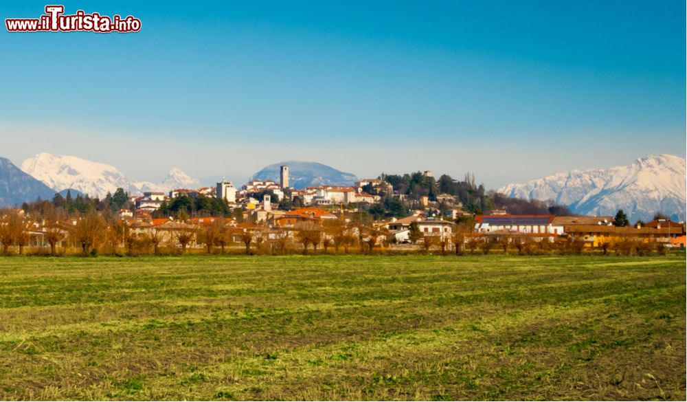 Immagine Panorama del borgo friulano di San Daniele, cittadina famosa per il suo prosciutto