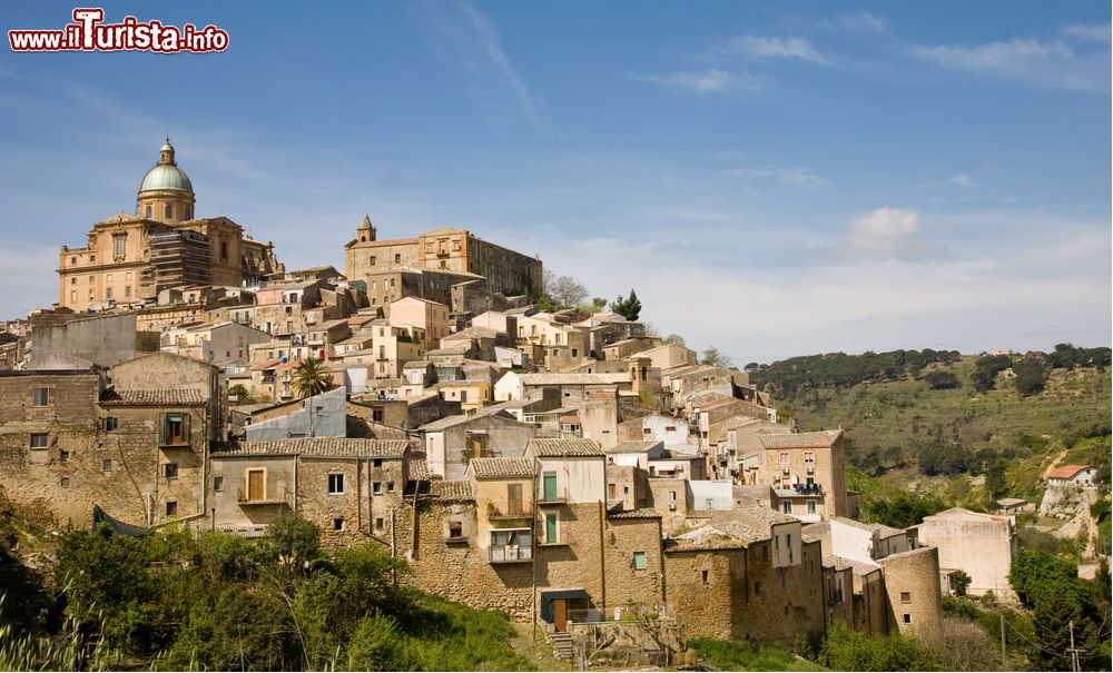 Immagine Panorama del centro storico di Piazza Armerina in Sicilia, siamo in provincia di Enna