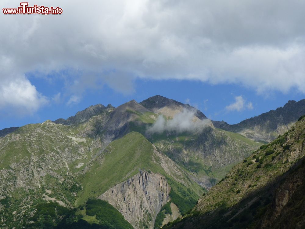 Immagine Panorama sulle Alpi dai monti di La Salette-Fallavaux, Francia.