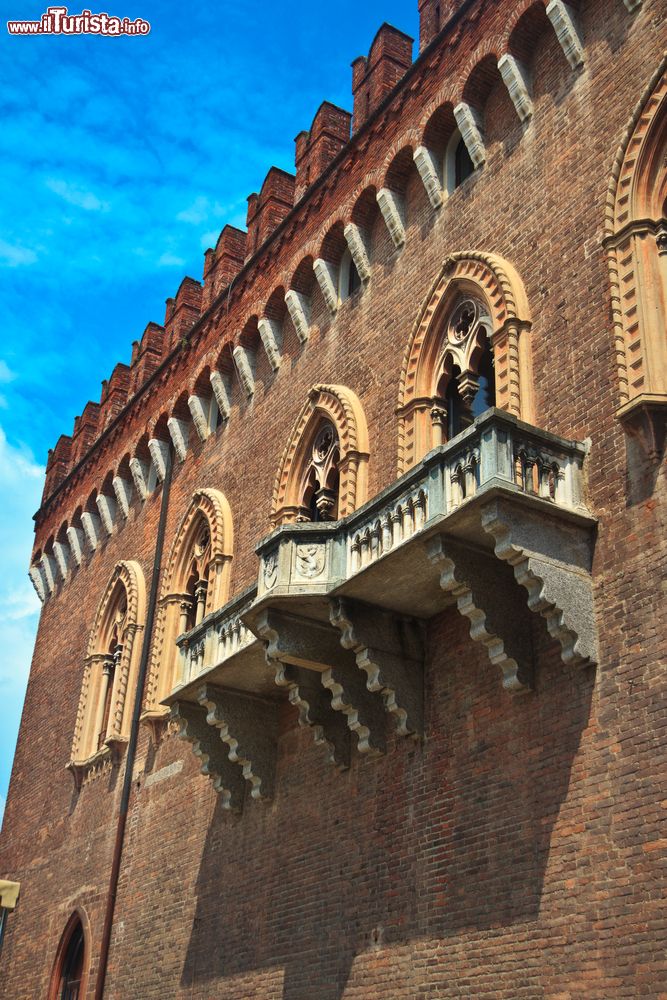 Immagine Particolare del Castello Visconteo di Carimate  in Brianza