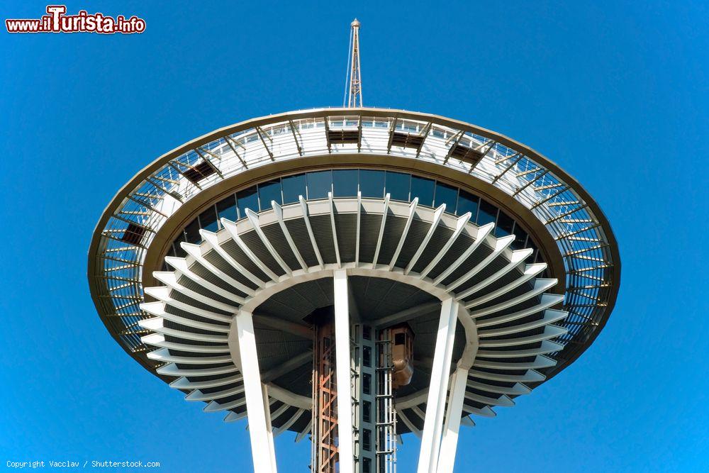 Immagine Particolare della torre Space Needle a Seattle, Washington. E' un simbolo della fiera mondiale  del 1962 - © Vacclav / Shutterstock.com