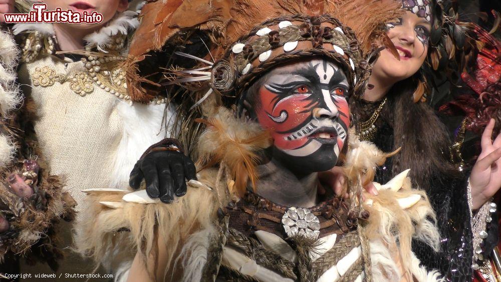 Immagine Particolare di una maschera al Carnevale di Aguilas, Spagna - © wideweb / Shutterstock.com