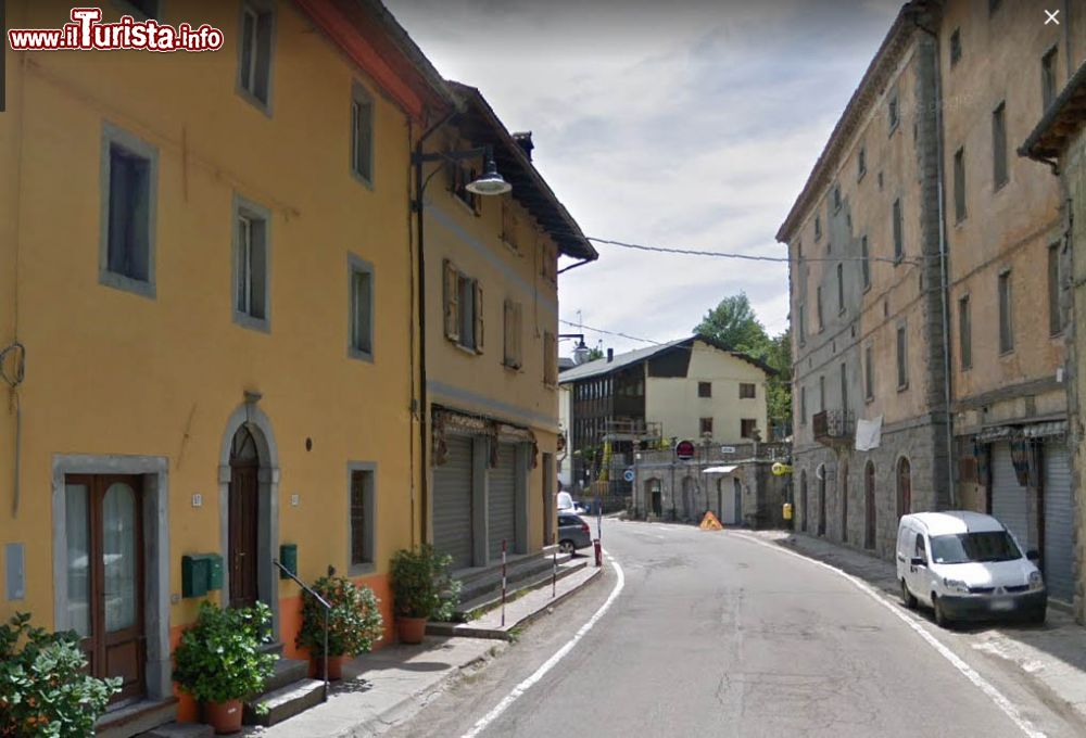 Immagine Piandelagotti, Modena: una strada del centro storico